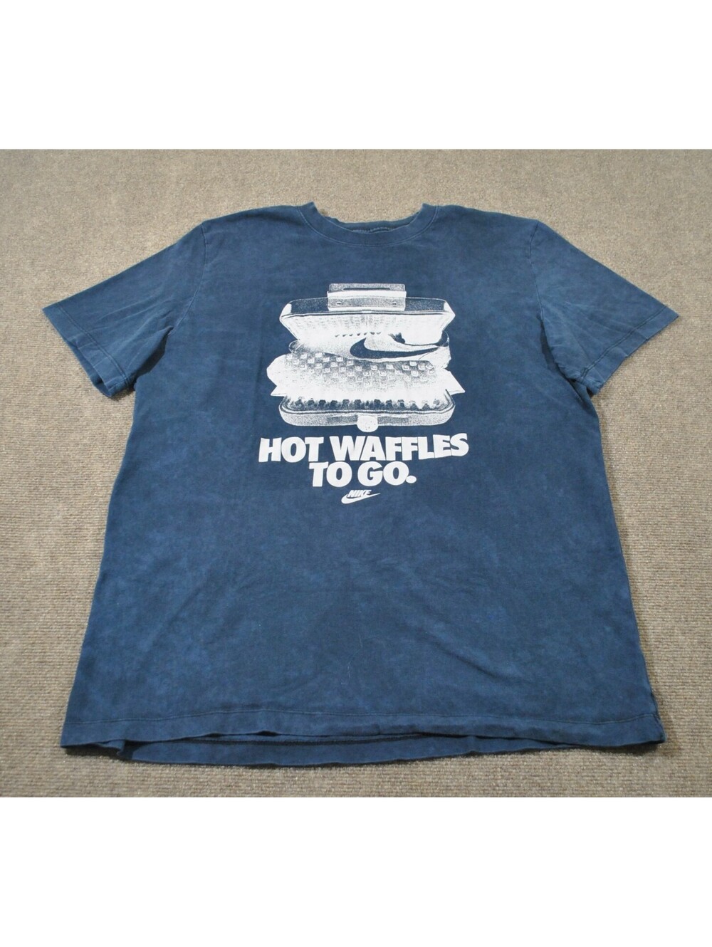 Nike Hot Waffles To Go Running Track Runner Shoe Waffle Sole Black Shirt X-Large